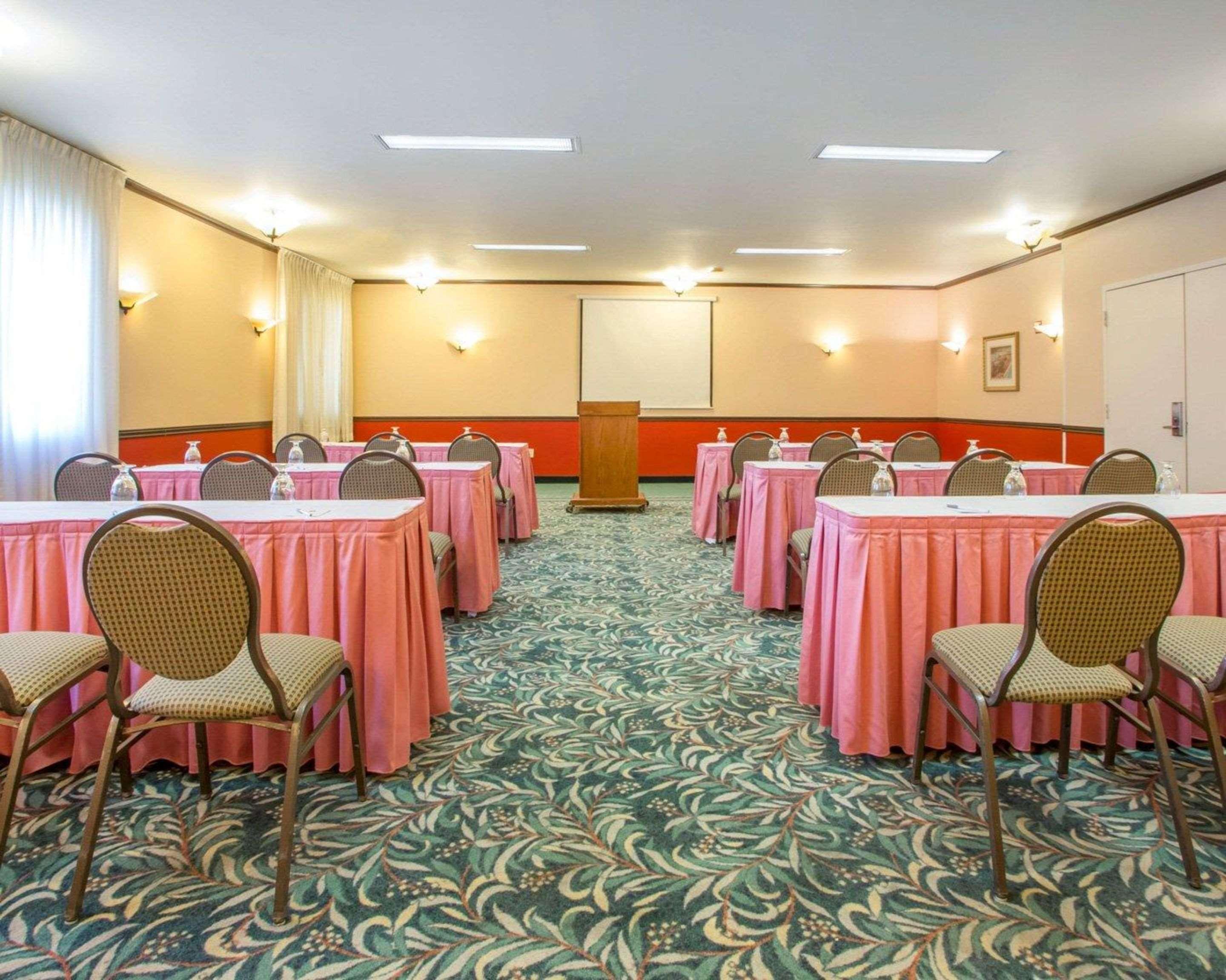Clarion 3* South Holland