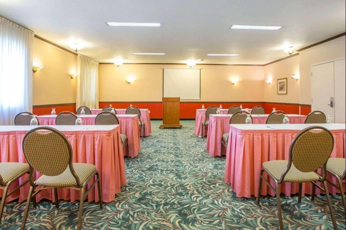 Clarion 3* South Holland