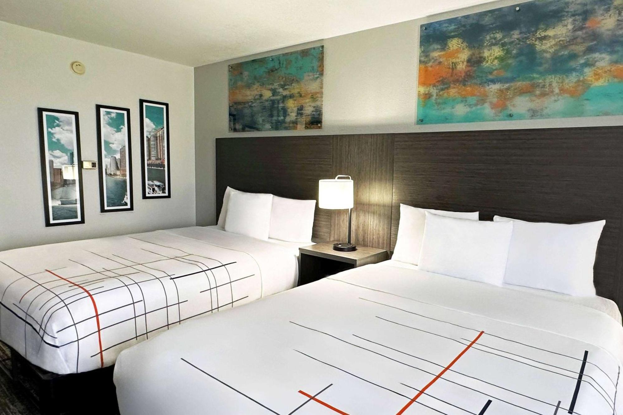 La Quinta & By Wyndham Hotel 3*