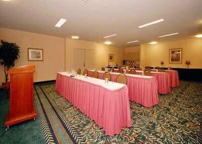 La Quinta & By Wyndham 3* South Holland